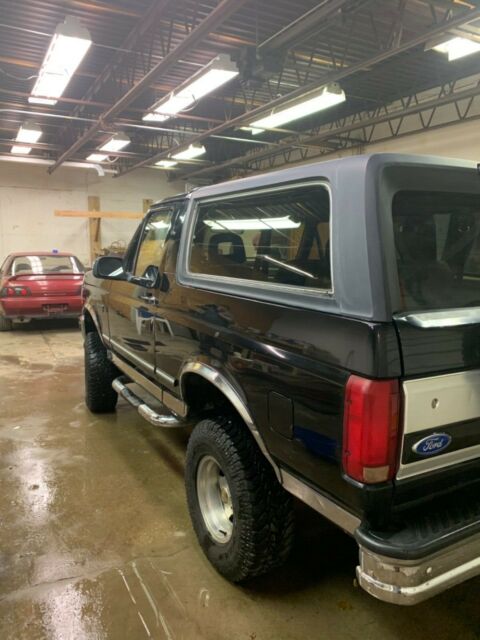 1993 Ford Bronco xlt - photo 7