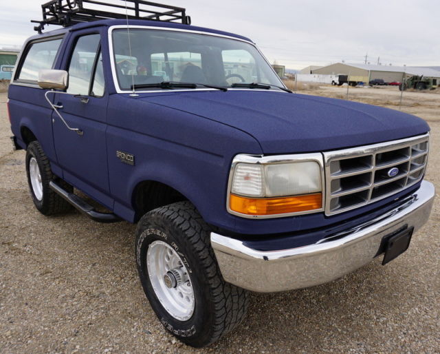 1993 Ford Bronco Bronco Custom - photo 2