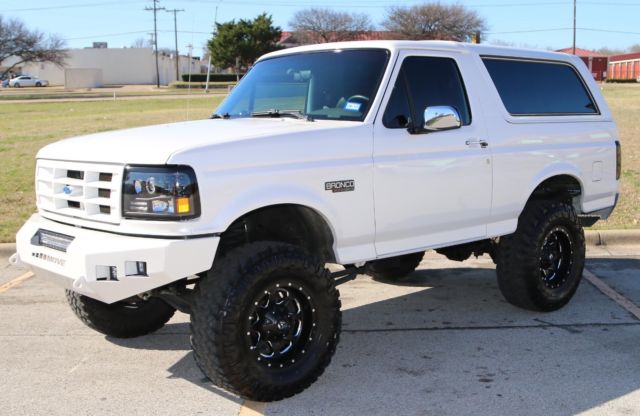 1993 Ford Bronco XLT - photo 5