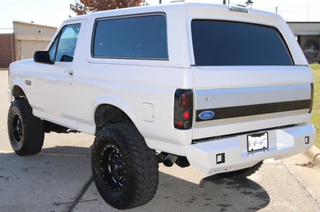 1993 Ford Bronco XLT - photo 7