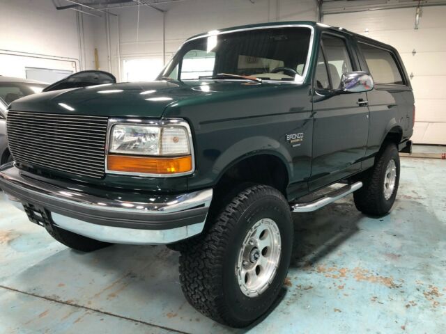 1993 Ford Bronco Eddie Bauer 4" Lift 408CID Magazine Feature Show Truck 1993 Ford Bronco Eddie Bauer