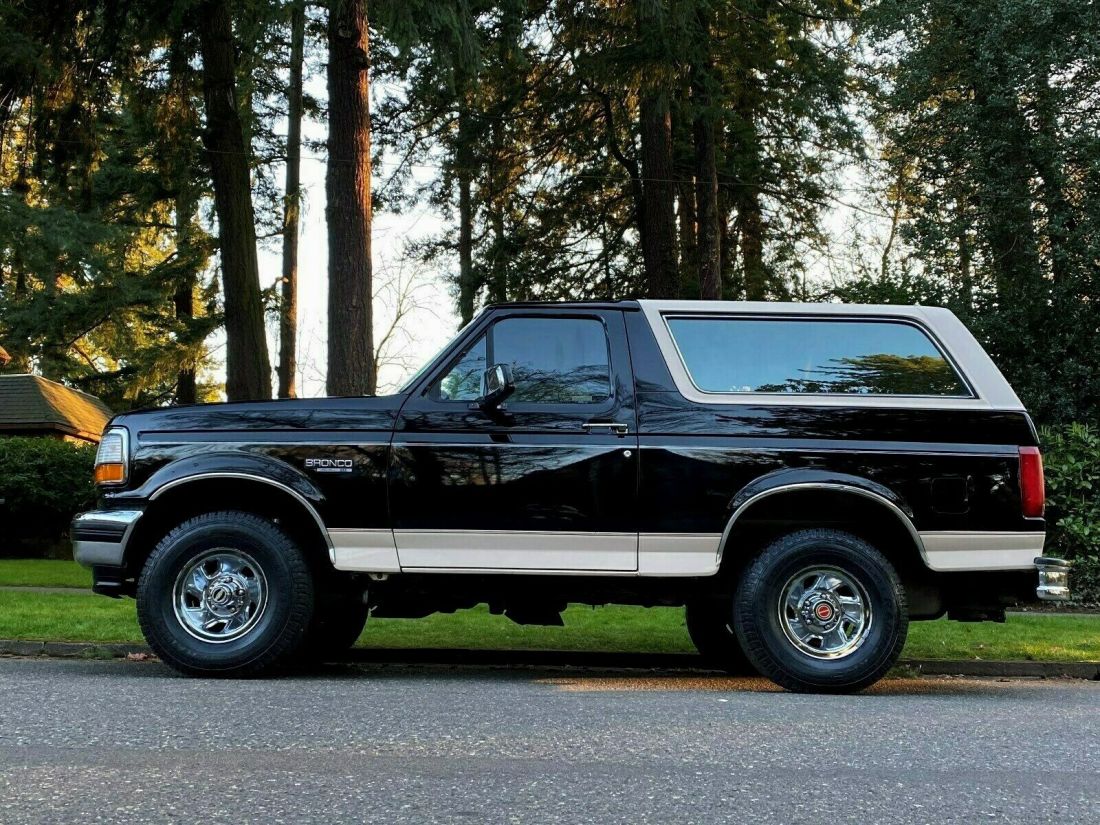 1993 Ford Bronco Eddie Bauer 4x4 2dr SUV Auto 351 5.8'Liter V8 3-Owner RUST FREE 1993 Ford Bronco Eddie Bauer