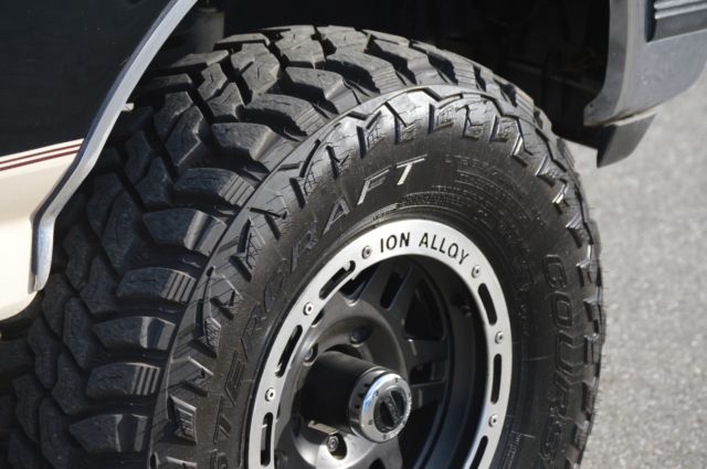 1993 Ford Bronco Eddie Bauer - photo 10