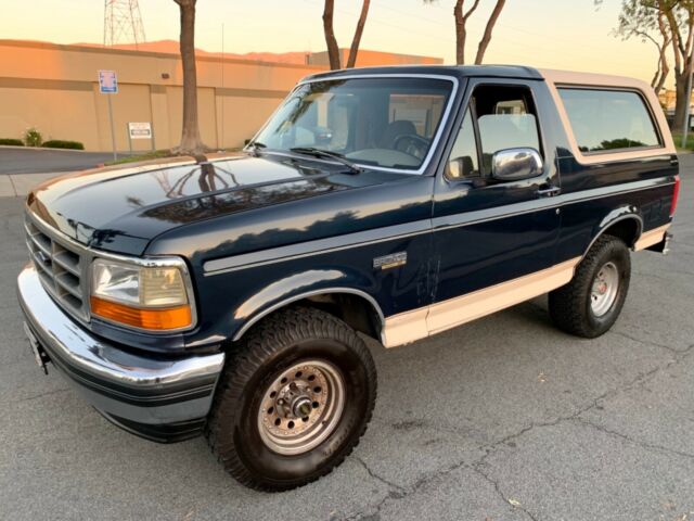 1993 Ford Bronco Eddie Bauer 4x4 - photo 5