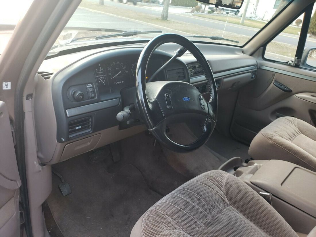 1993 Ford Bronco EDDIE BAUER - photo 9