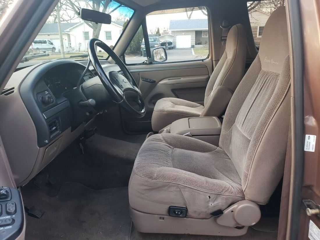 1993 Ford Bronco - photo 13