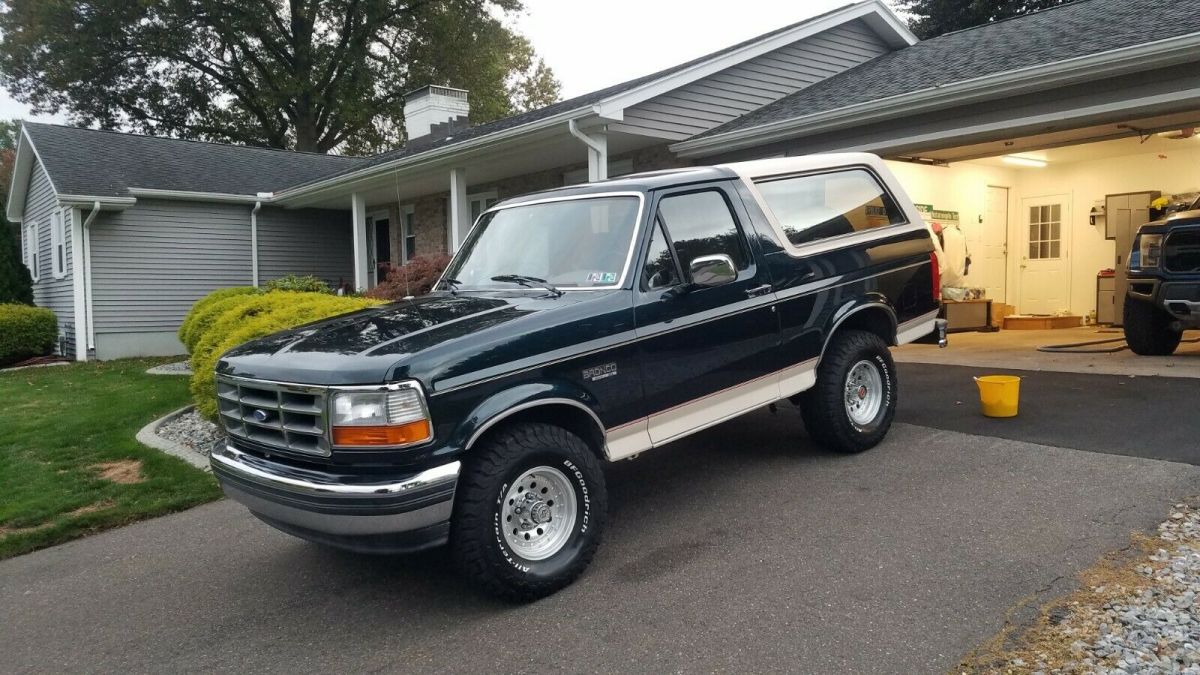 1993 Ford Bronco Eddie Bauer Edition Low Miles! 1993 Ford Bronco