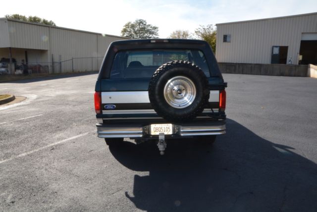1993 Ford Bronco Eddie Bauer Sport Utility 2-Door - photo 11