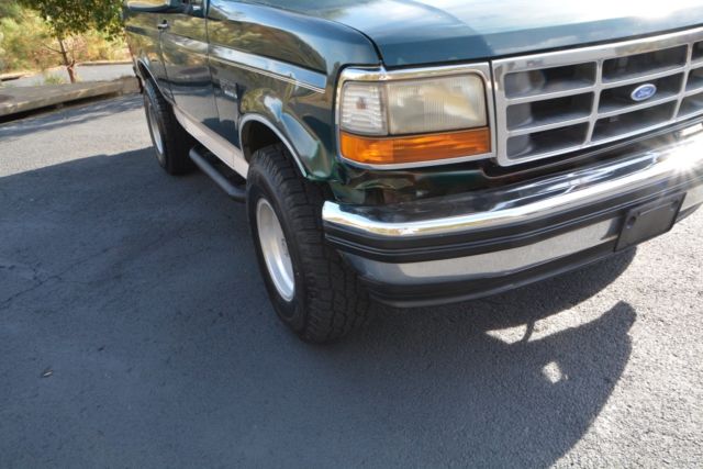 1993 Ford Bronco Eddie Bauer Sport Utility 2-Door - photo 4