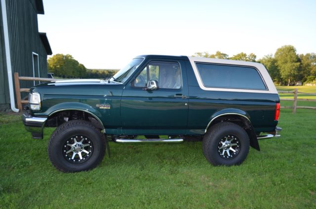 1993 Ford Bronco Eddie Bauer - photo 2