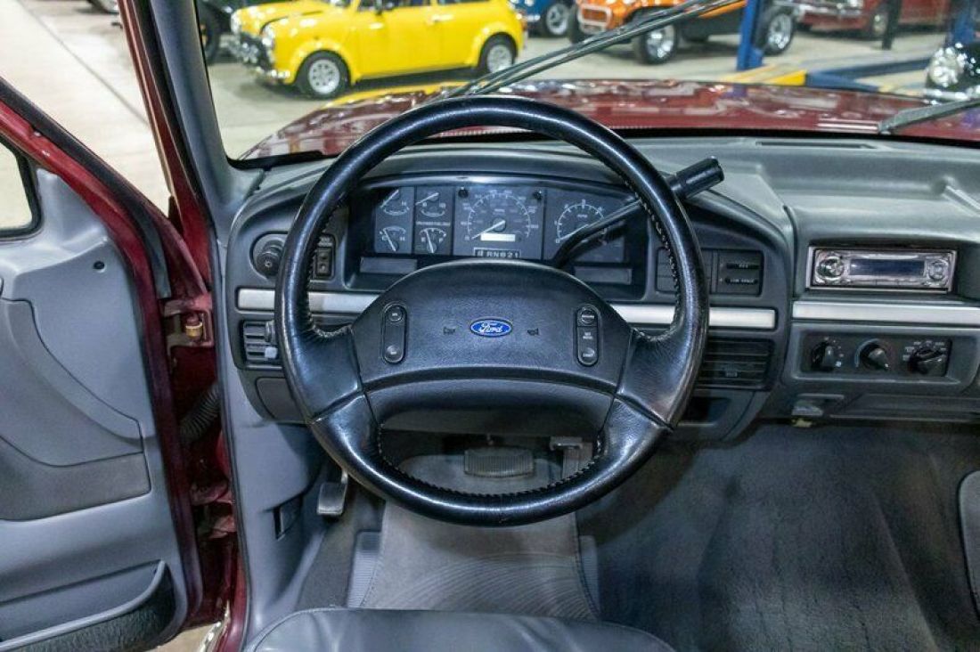 1993 Ford Bronco XLT - photo 12