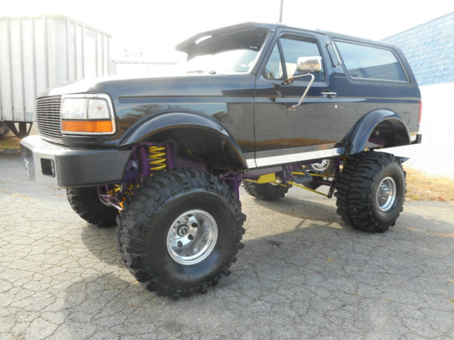 1993 Ford Bronco XLT - photo 4