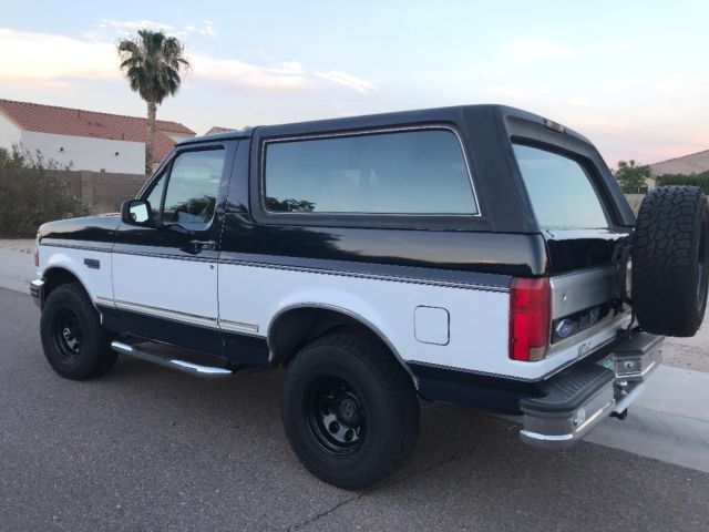 1993 Ford Bronco XLT - photo 11