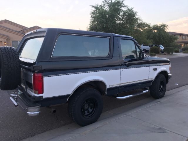 1993 Ford Bronco XLT - photo 12