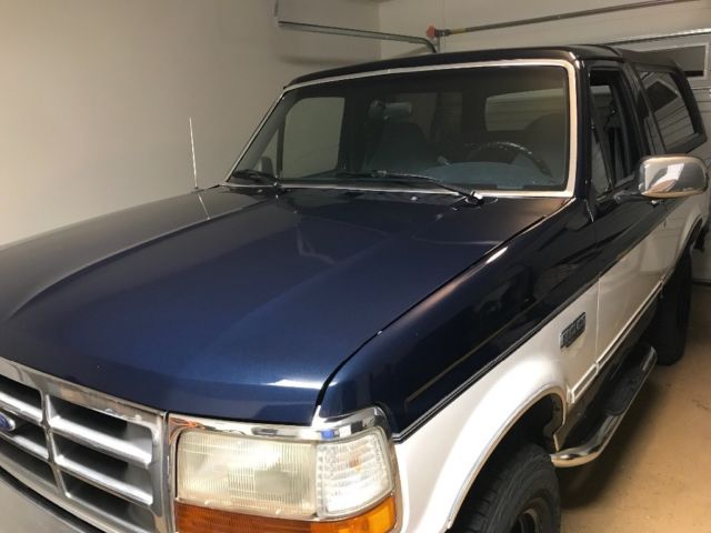 1993 Ford Bronco XLT - photo 2