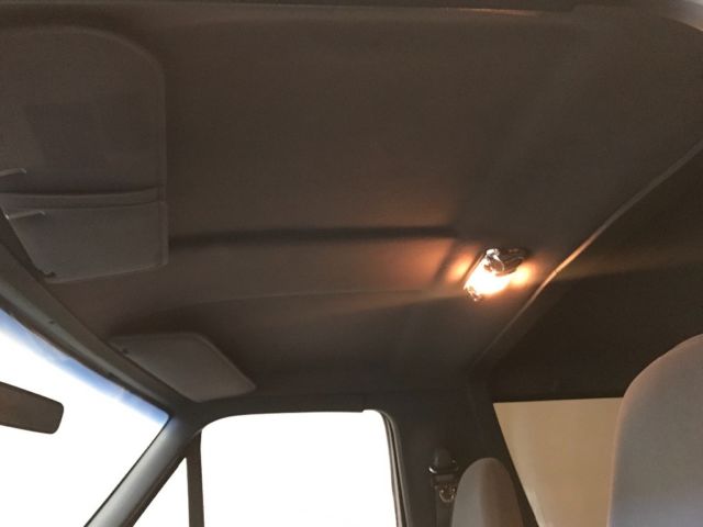 1993 Ford Bronco XLT - photo 9