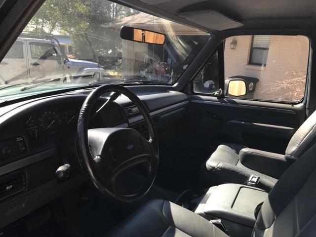 1993 Ford Bronco XLT - photo 4