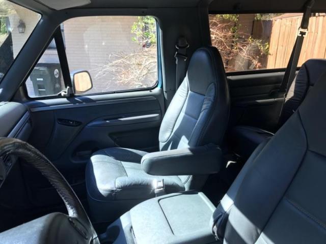 1993 Ford Bronco XLT - photo 5