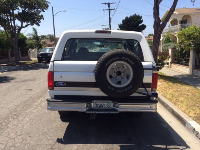 1993 Ford Bronco XLT - photo 9