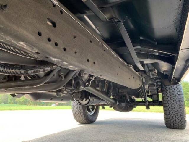 1993 Ford F-350 XLT - photo 11
