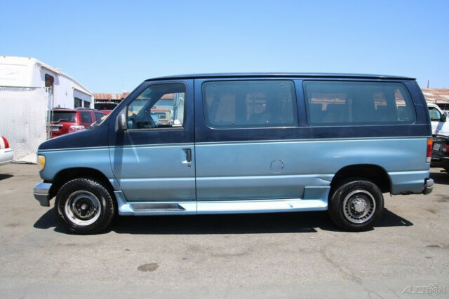 1993 Ford E-Series Van Custom - photo 2