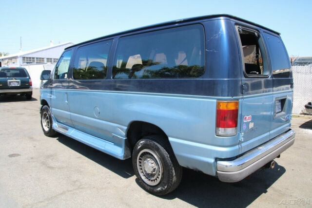 1993 Ford E-Series Van Custom - photo 3