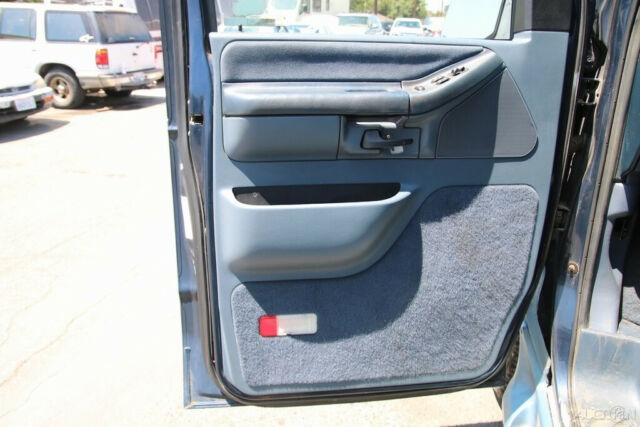 1993 Ford E-Series Van Custom - photo 8