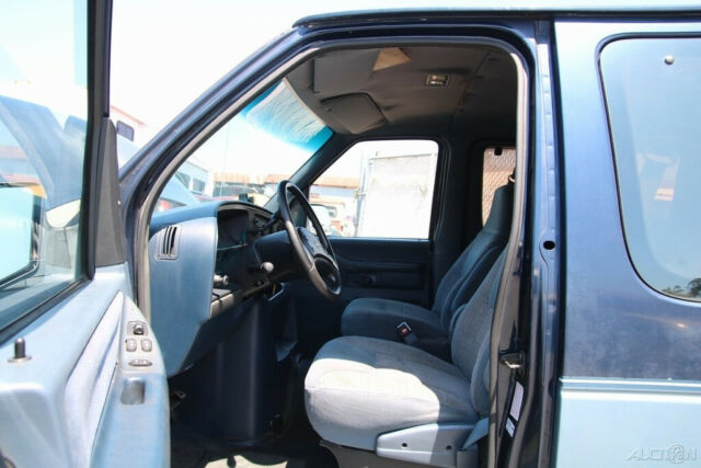 1993 Ford E-Series Van Custom - photo 9