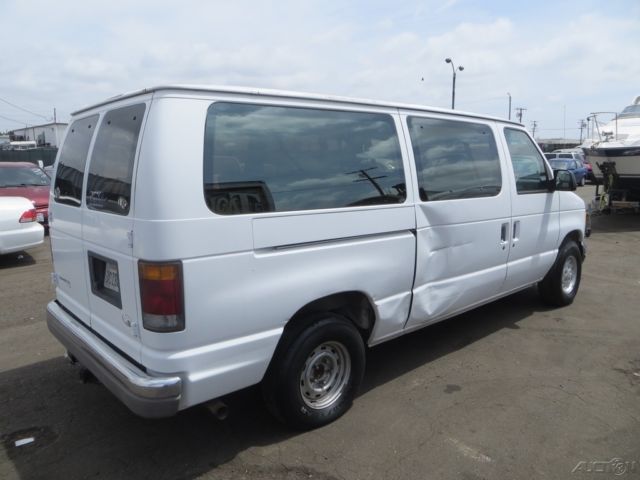 1993 Ford E-Series Van XLT - photo 8
