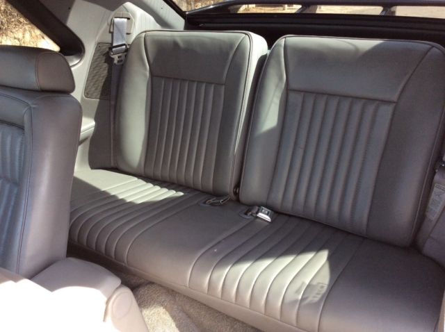 1993 Ford Mustang Cobra hatch back - photo 8