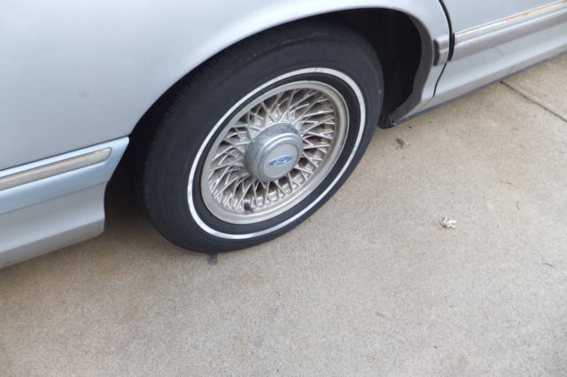 1993 Ford Crown Victoria Crown Victoria - photo 13