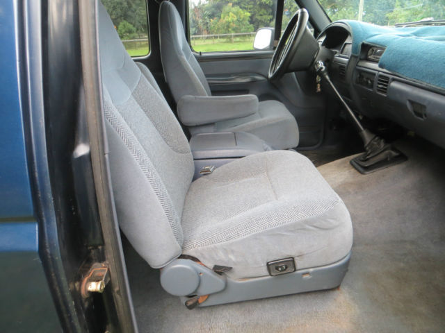 1993 Ford F-250 XLT Extended Cab Pickup 2-Door - photo 8