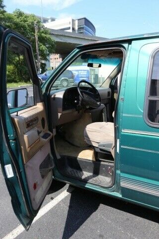 1993 Ford E-Series Van - photo 5