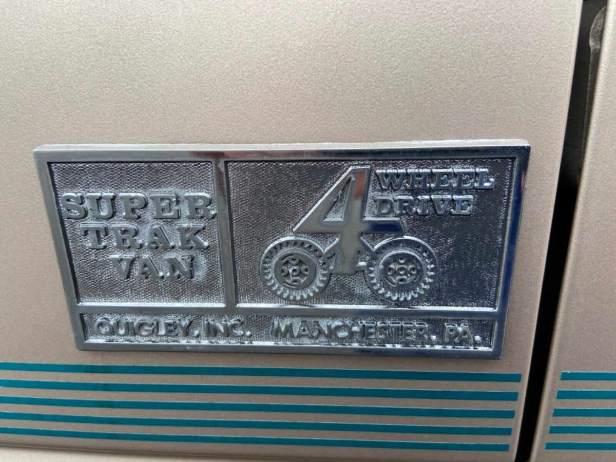 1993 Ford E-Series Van XLT - photo 12