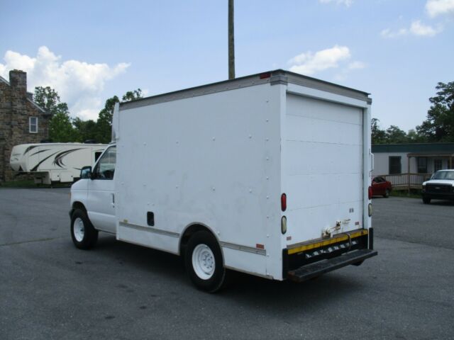 1993 Ford E-Series Van E-250 BOX TRUCK - photo 3