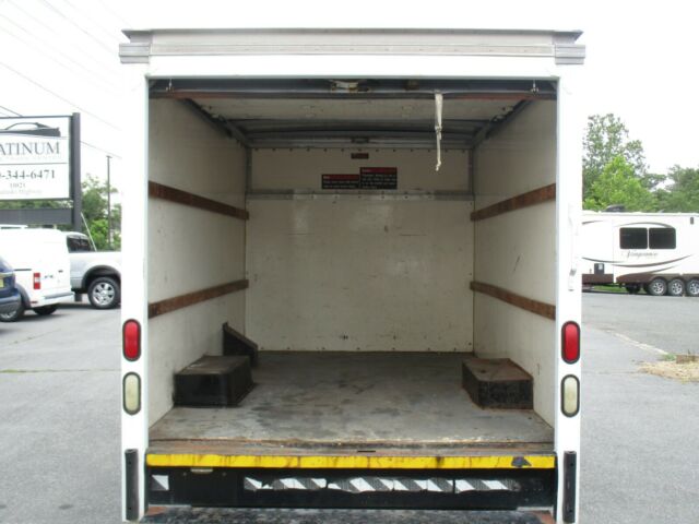 1993 Ford E-Series Van E-250 BOX TRUCK - photo 5