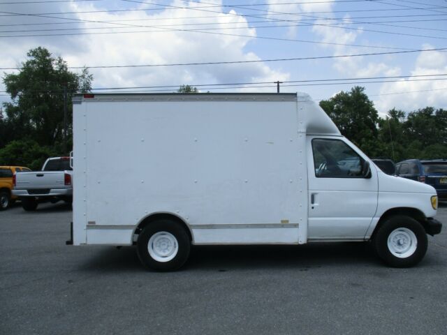 1993 Ford E-Series Van E-250 BOX TRUCK - photo 7