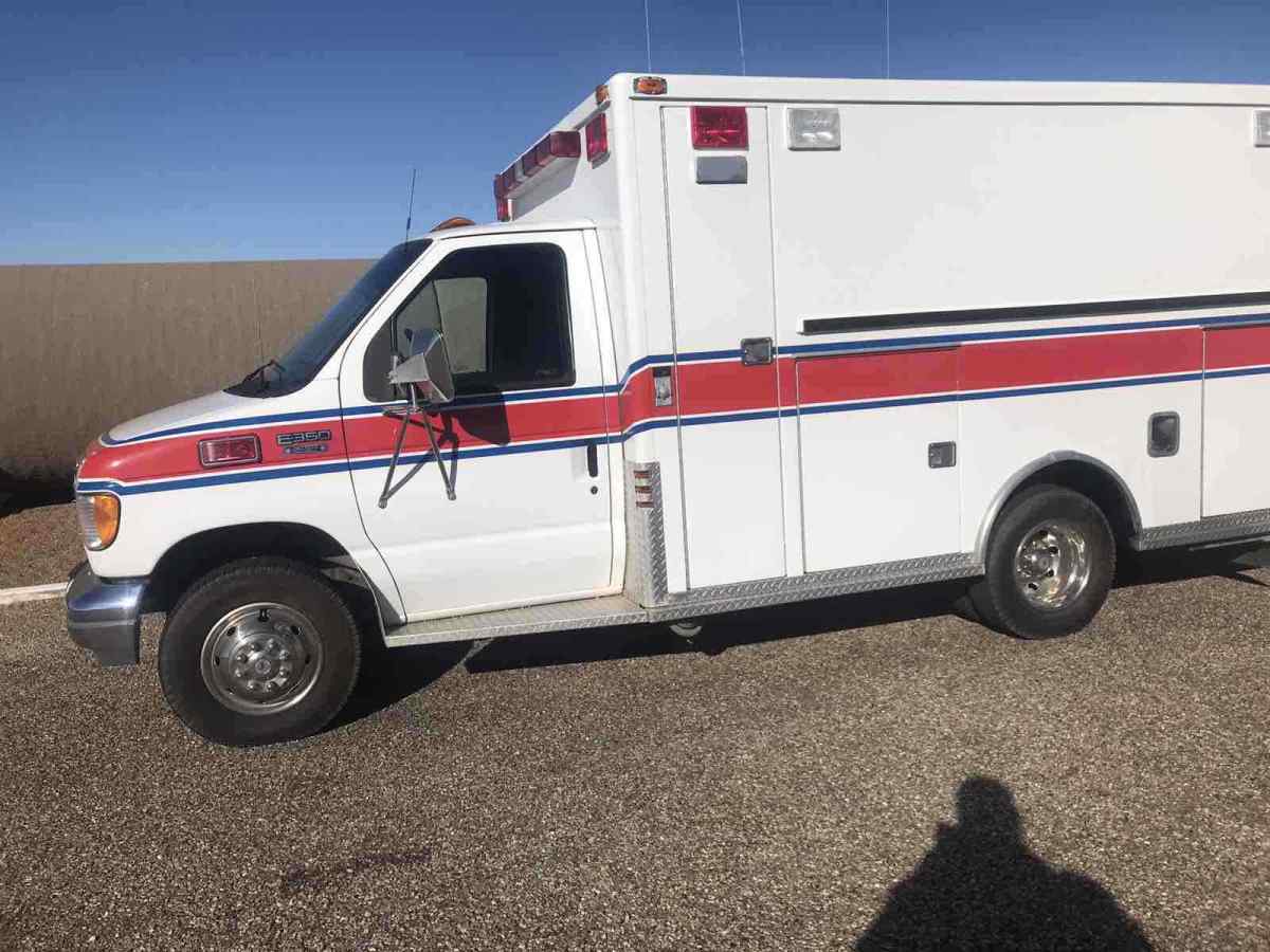 1993 Ford E-350 Econoline E350 CUTAWAY VAN - photo 2