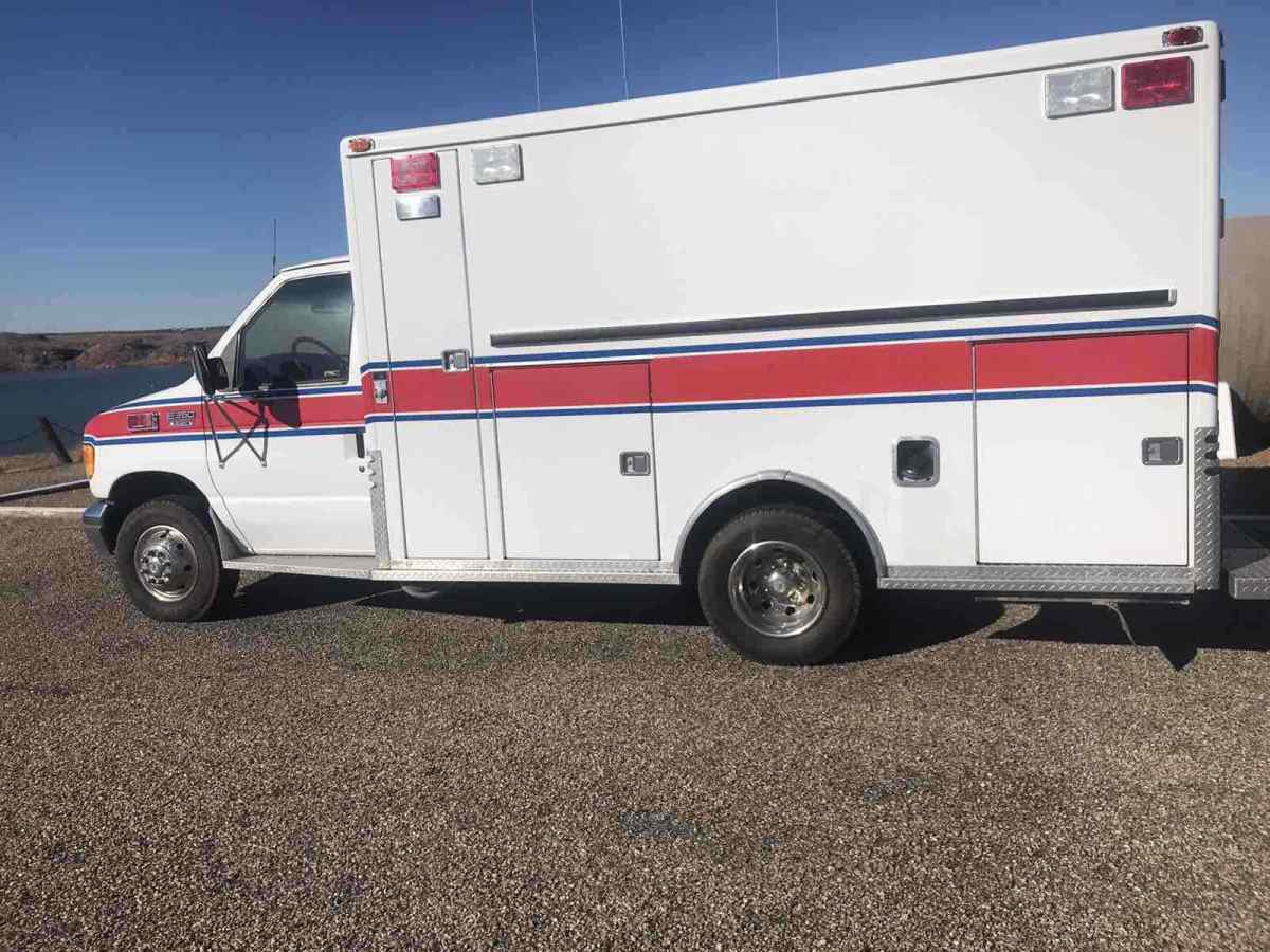 1993 Ford E-350 Econoline E350 CUTAWAY VAN - photo 3