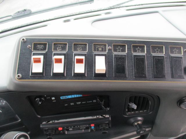 1993 Ford E-Series Van - photo 11