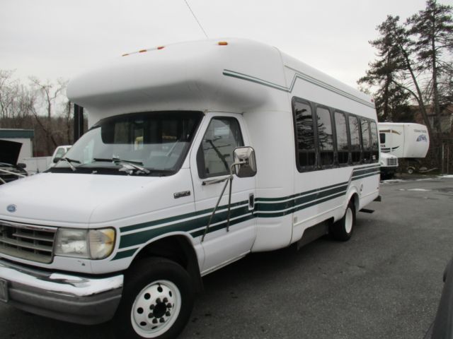 1993 Ford E-Series Van - photo 3
