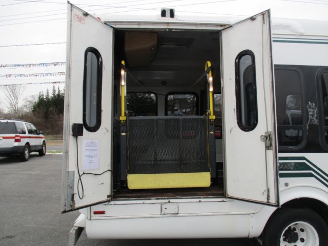 1993 Ford E-Series Van - photo 7