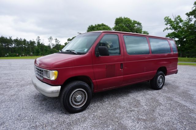 1993 Ford E-Series Van Wagon - photo 2