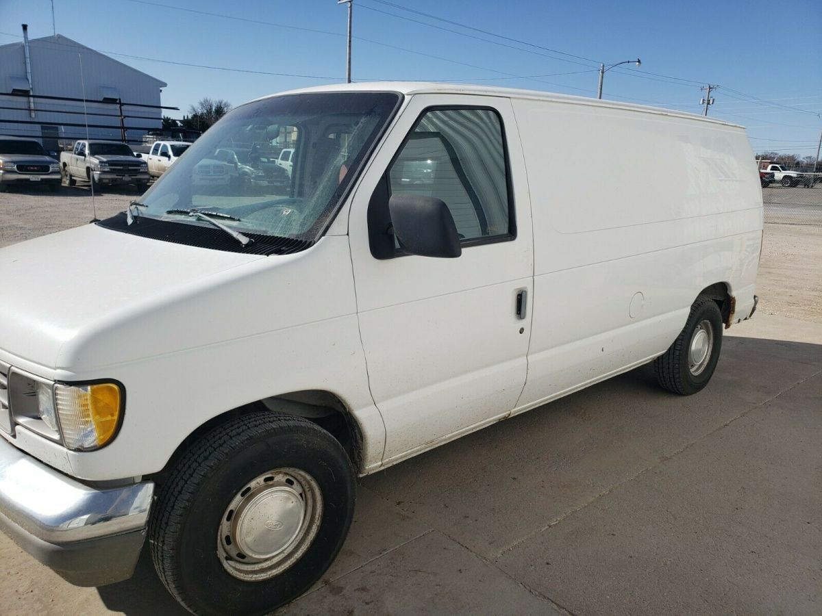 1993 Ford E150 Cargo Van, 4.9L 6 Cylinder, Automatic, Up-Fitted with tool boxes! 1993 Ford E-Series Van E150 VAN