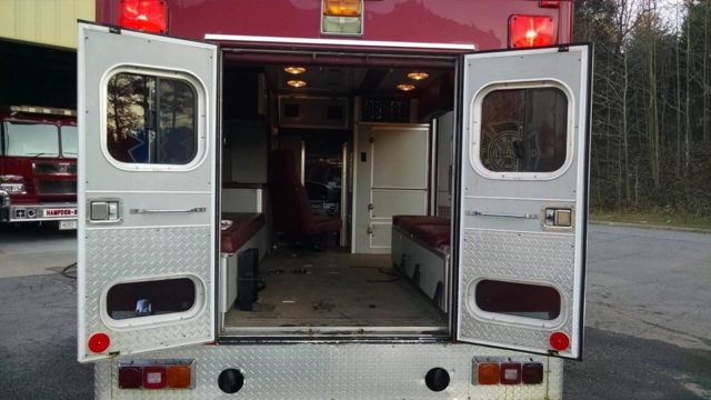 1993 Ford F-350 E350 - photo 2