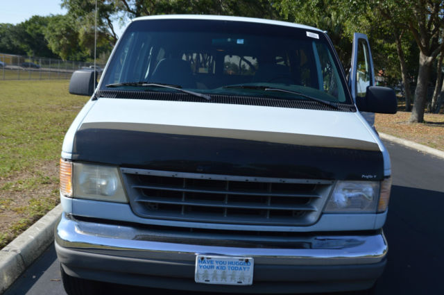 1993 Ford E-Series Van XLT CHATEAU - photo 9