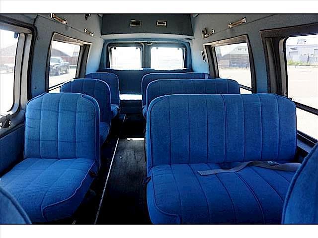 1993 Ford E-Series Van E-250 Super - photo 9