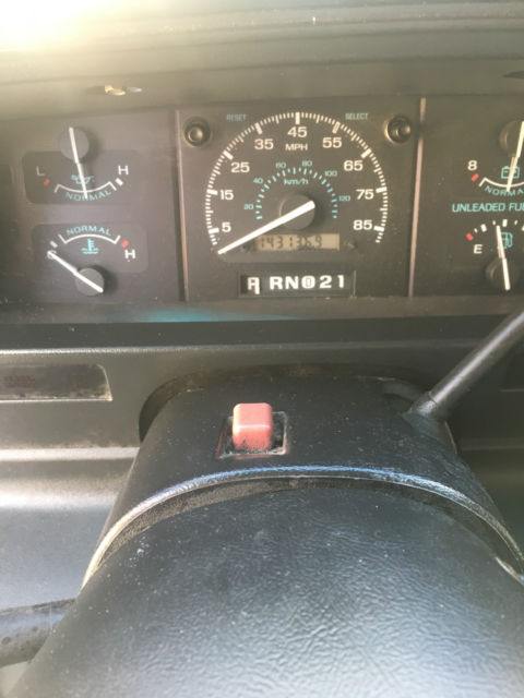 1993 Ford Other Box Truck - photo 7