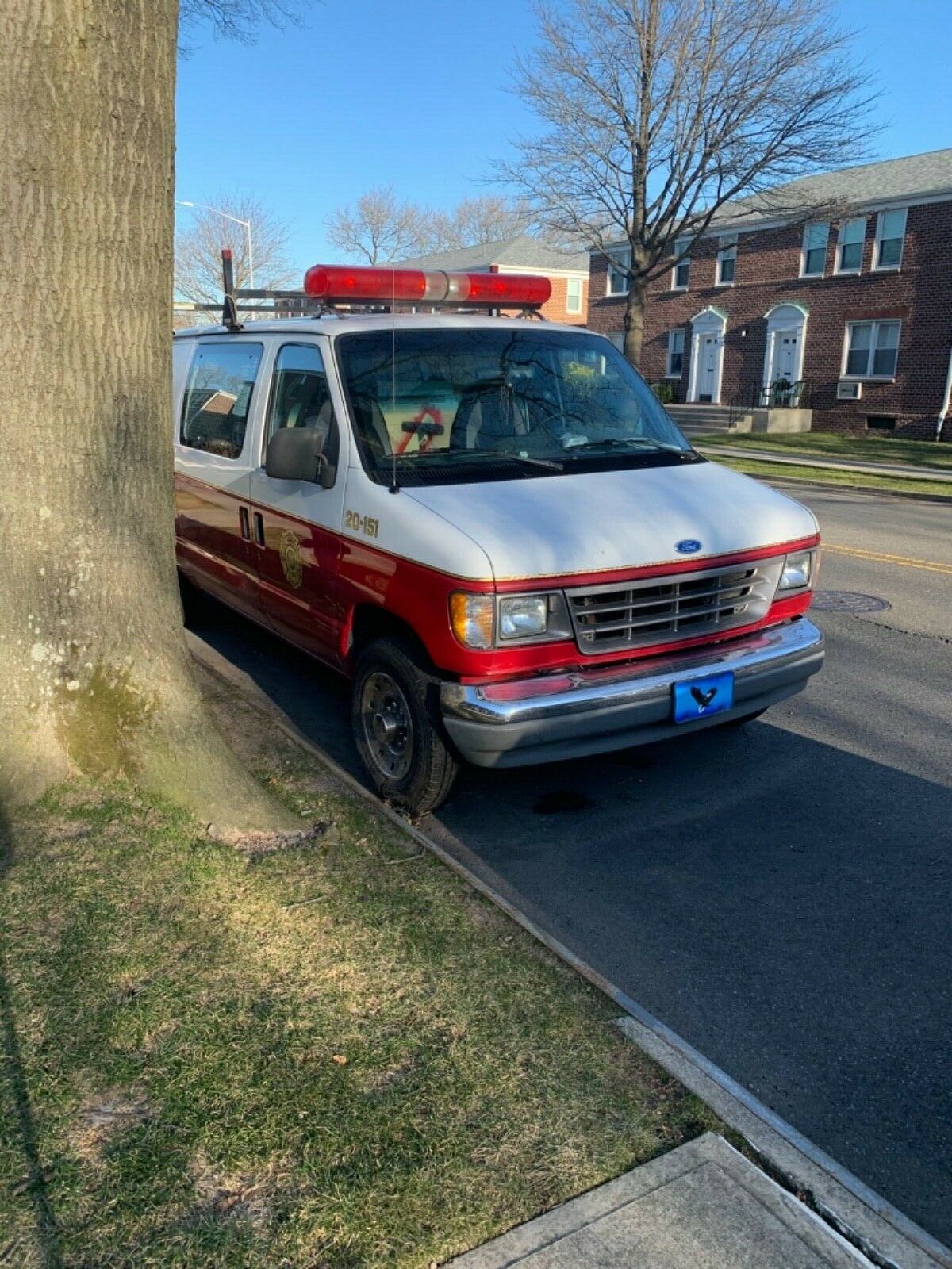 1993 Ford Econoline Van E-250 Former Fire dept Emergency (Park Violation Free) 1993 Ford E-Series Van