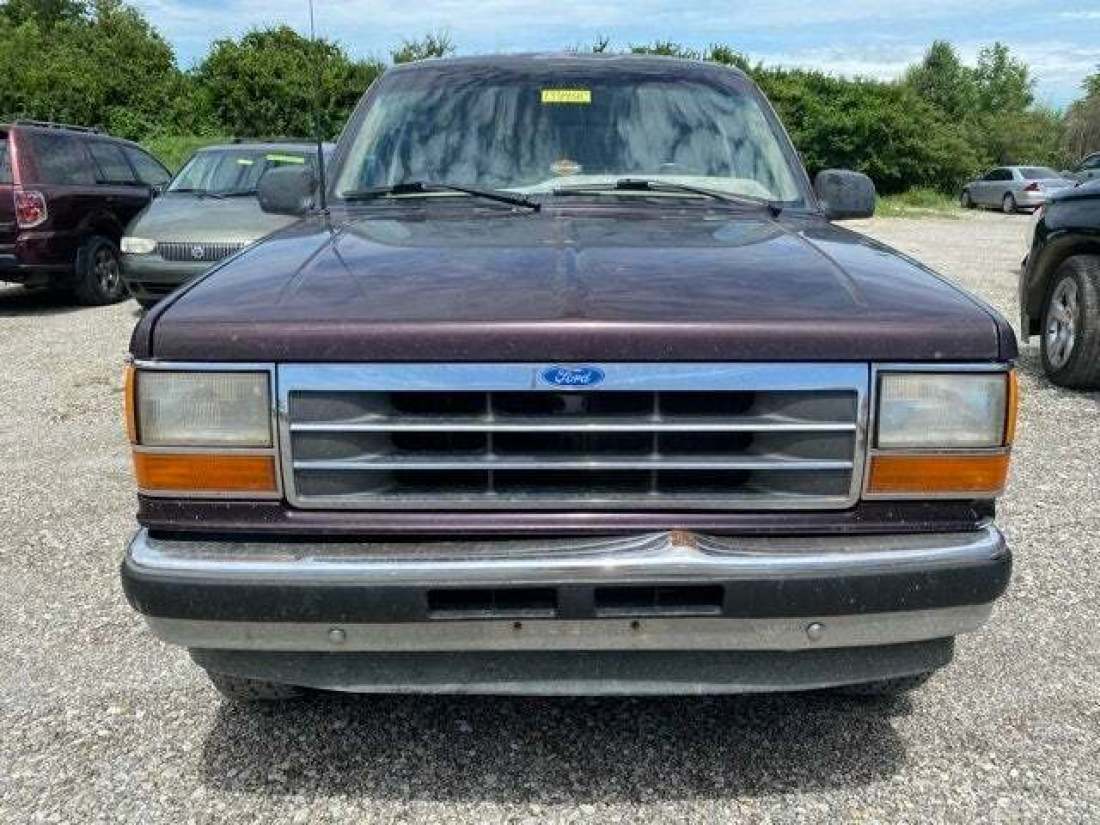 1993 Ford Explorer XLT 112 WB - photo 9